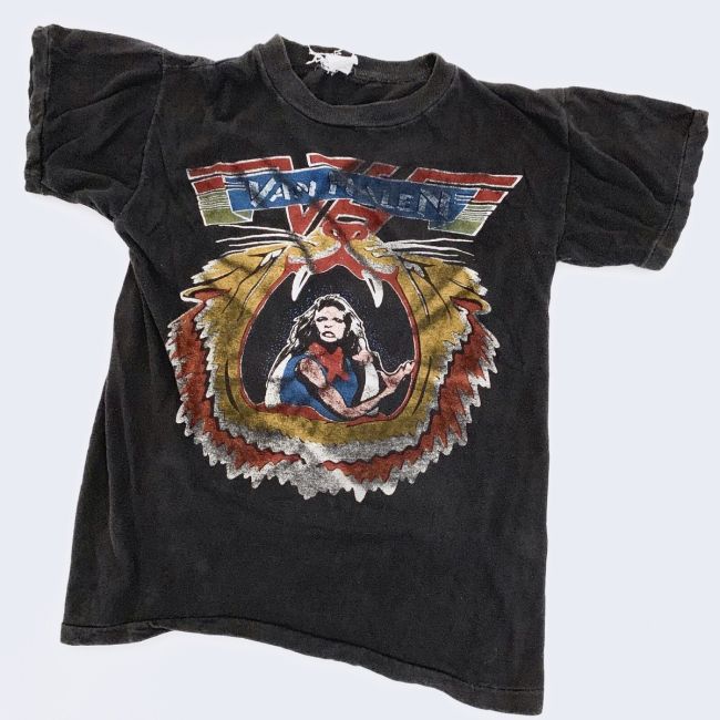The Ultimate Fan Experience: Navigating David Lee Roth's Official Store