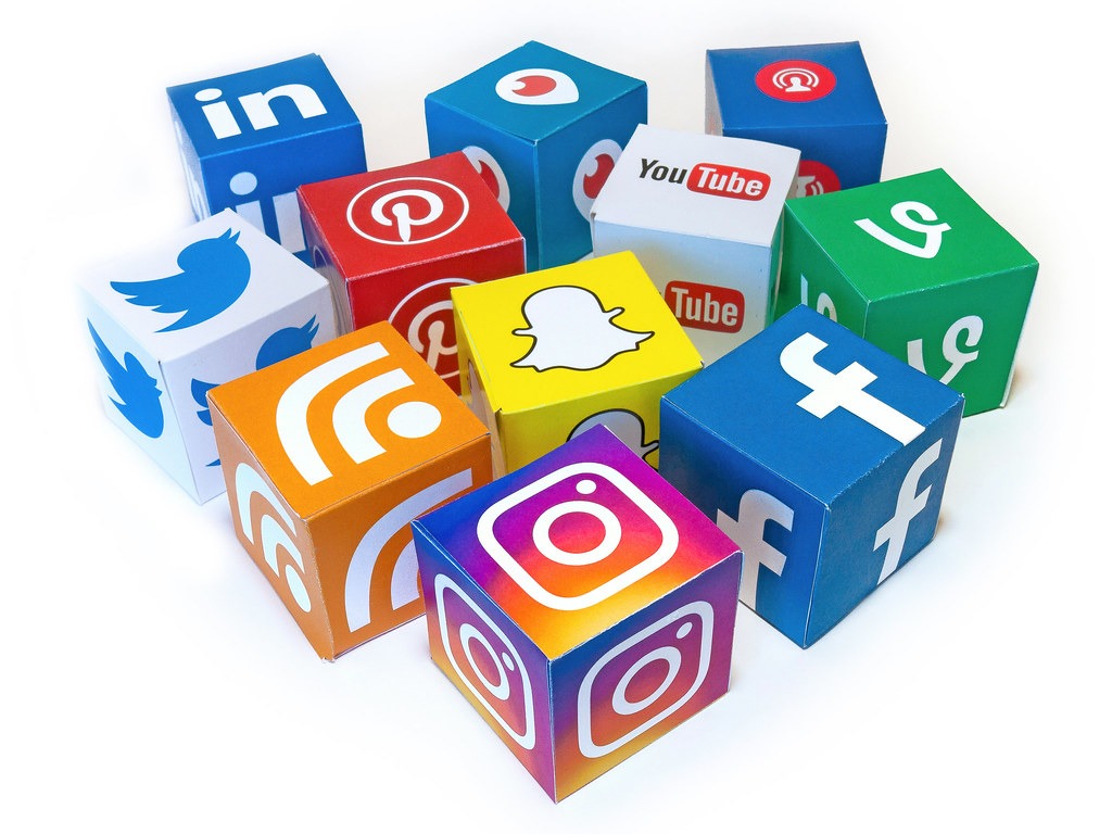 Key Factors to Consider When Evaluating SMM World growth Services